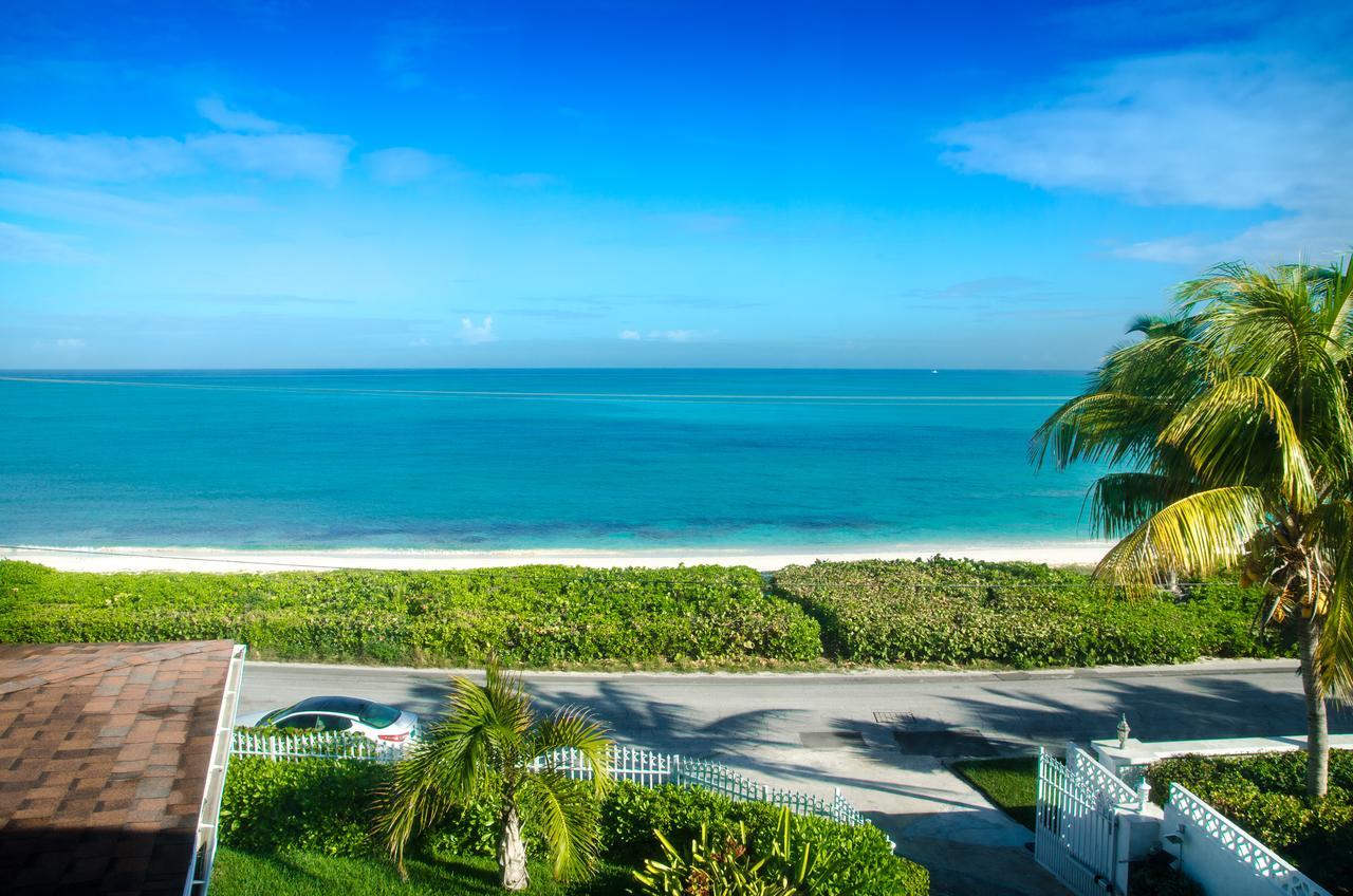 Four Bedroom Oceanfront Villa Nassau Exterior foto